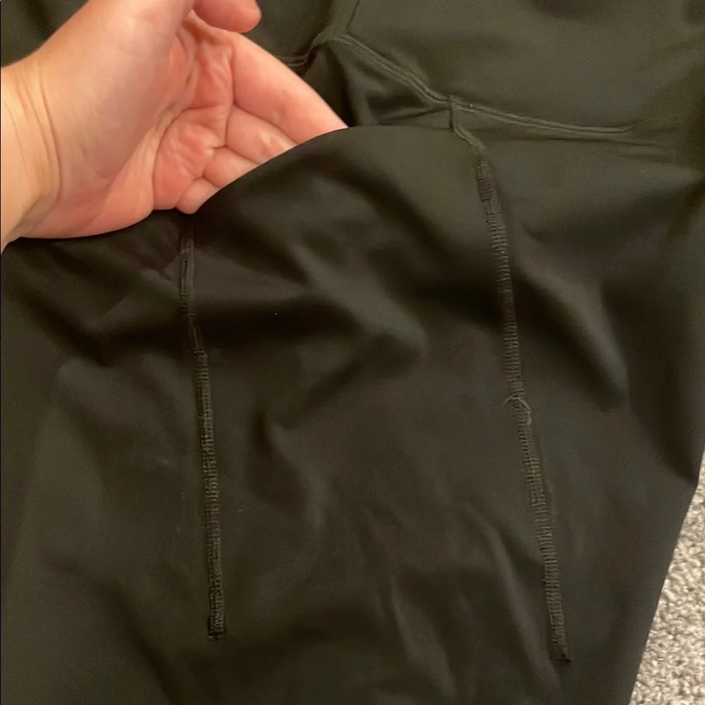 Love & Sports woman’s size large (12-14) Black High-Waisted Leggings - Picture 3 of 6